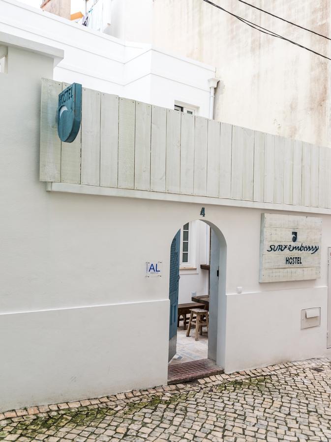 The Surf Embassy Hostel Peniche Esterno foto